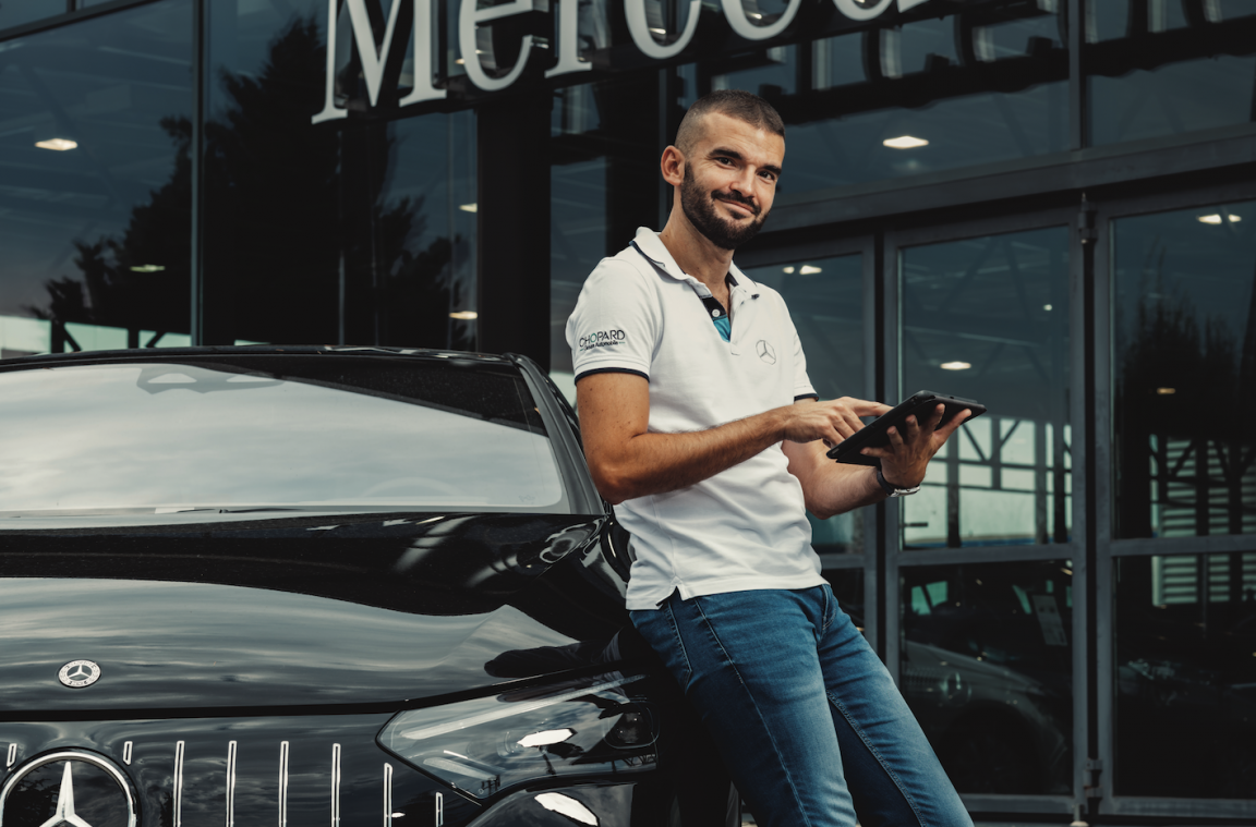 Service 5 toiles chez Mercedes Dijon